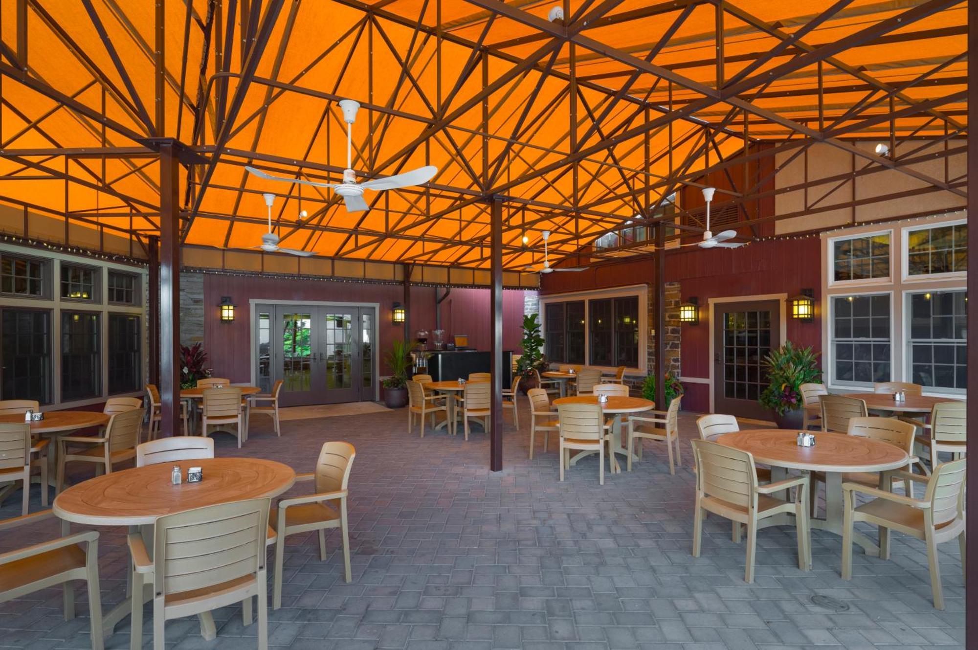 Hotel Pine Barn Danville