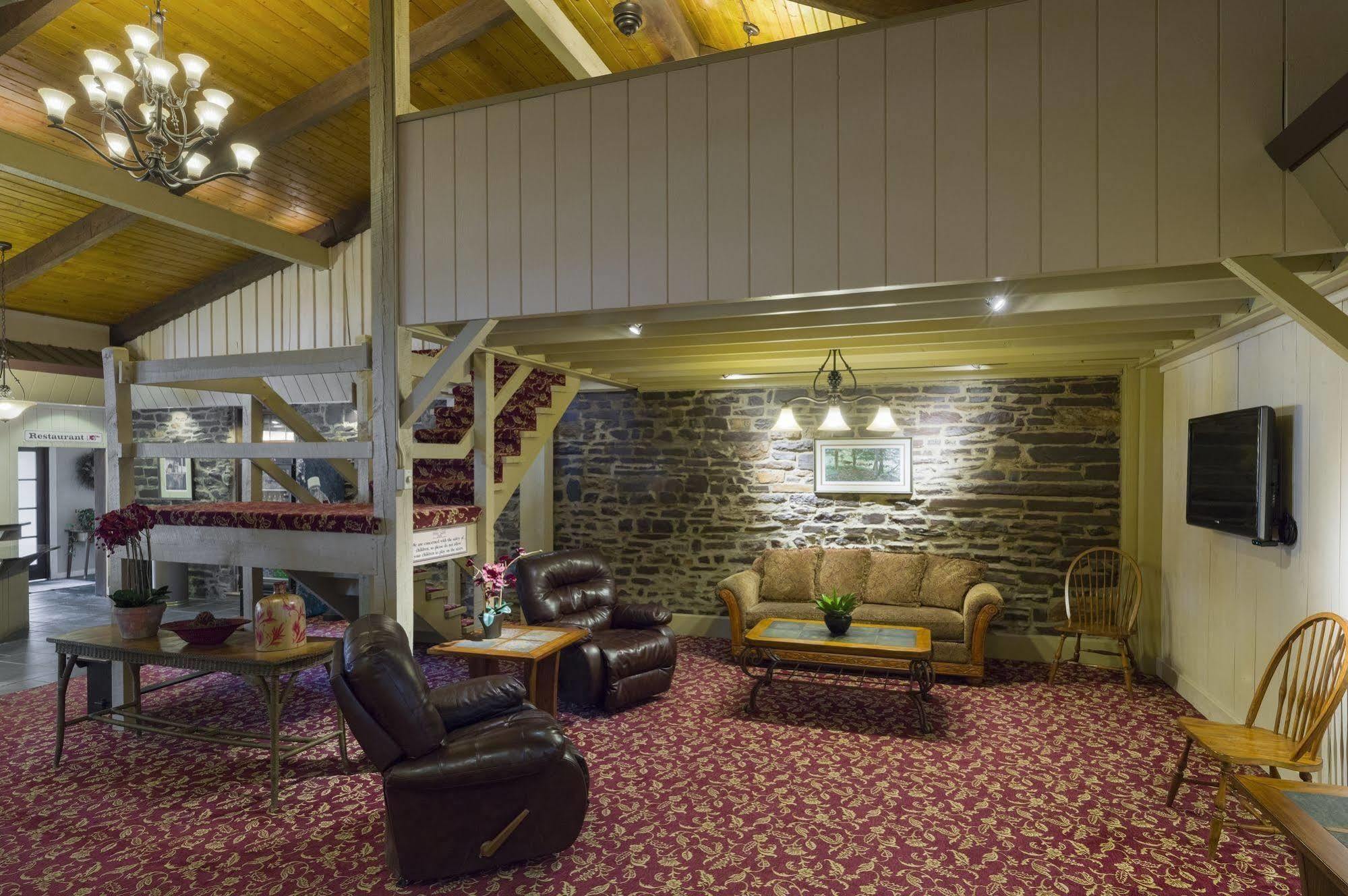 Hotel Pine Barn 3*